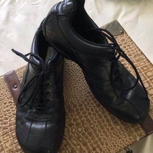 Steve Madden Black Shoes Size 10.5